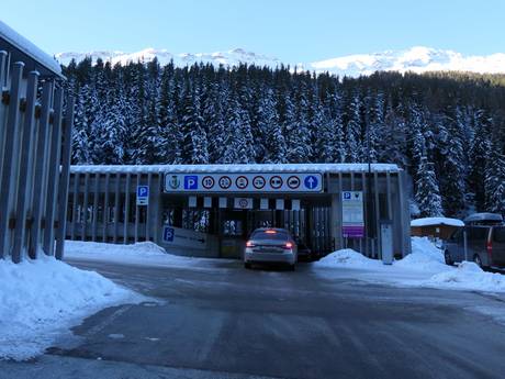 Sobretta-Gaviagroep: bereikbaarheid van en parkeermogelijkheden bij de skigebieden – Bereikbaarheid, parkeren Santa Caterina Valfurva