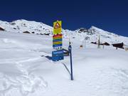 Informatiebord over de status van de dalafdaling