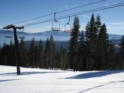 Ellis Chair - 3-persoons vaste stoeltjeslift