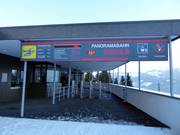 Informatie bij het instappen bij de Panoramabahn Geols