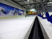 Afgebakend oefenterrein met transportband