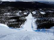 Uitzicht van boven op de afdaling Chocken