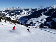 Moeilijke World Cup-afdaling op de Zwölferkogel in Hinterglemm