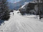 Täli-afdaling in het dorp Malbun