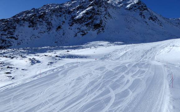 Pistepreparatie Schnalstal – Pistepreparatie Schnalstaler Gletscher (Schnalstal-gletsjer)