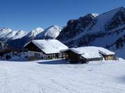 Edelweisshütte midden in het skigebied