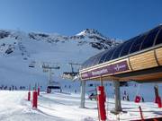 Bouquetin - 6-persoons hogesnelheidsstoeltjeslift (koppelbaar)