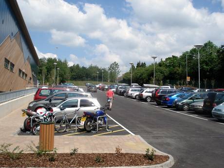 Noord-Europa: bereikbaarheid van en parkeermogelijkheden bij de skigebieden – Bereikbaarheid, parkeren The Snow Centre – Hemel Hempstead