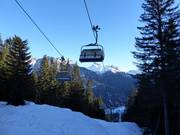 Pescul-Fertazza - 4-persoons hogesnelheidsstoeltjeslift (koppelbaar) met kap