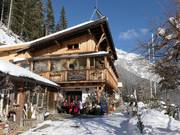 Dachsteinhaus aan de skipiste naar Ramsau