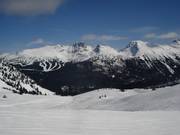 Uitzicht van Whistler Mountain op Blackcomb Mountain