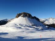 De Rollpass met zijn markante rotsbergen