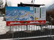 Informatiebord bij het dalstation