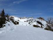 Gemakkelijke piste op het Feuerberg Hochplateau