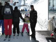 Er wordt bijzonder veel aandacht besteed aan kinderen.