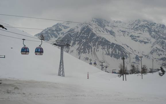 Grootste skigebied in de Adula-Alpen – skigebied San Bernardino