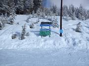 Bewegwijzering in het skigebied Fairmont Hot Springs