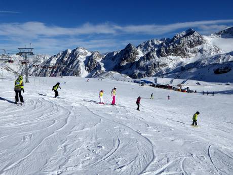 Skigebieden voor beginners op de 5 Tiroolse gletsjers – Beginners Stubaier Gletscher