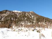 Het dorp Tschierv met accommodaties