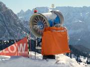 Sneeuwkanon op de piste