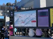 Pistekaart met actuele bedrijfsinformatie bij het dalstation Falzeben