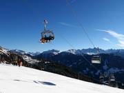 Gardoné-Passo Feudo - 4-persoons hogesnelheidsstoeltjeslift (koppelbaar) met kap