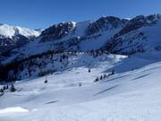 Pistes bij de 6-persoons stoeltjeslift Wastenegg