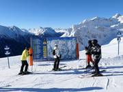 Informatiebord op de piste