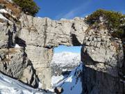Het Loserfenster boven de gelijknamige stoeltjeslift