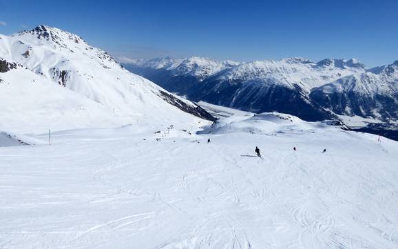 Beste skigebied in de Albula-Alpen – Beoordeling St. Moritz – Corviglia