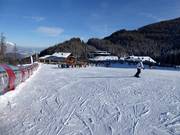 Oefenweide met transportbanden op de Reiteralm