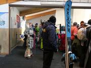 Aanwezig en vriendelijk personeel