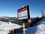 Bewegwijzering op de Steinplatte