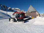 Pistenmachine op de Presena-gletsjer