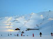 Uitzicht op de pistes Drottningin en Kóngsgil