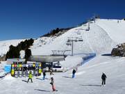 Comici II - 6-persoons hogesnelheidsstoeltjeslift (koppelbaar)