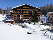 Hotel Ambassador direct aan de piste