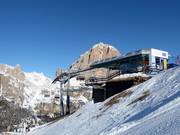 5 Torri - 4-persoons hogesnelheidsstoeltjeslift (koppelbaar) met kap