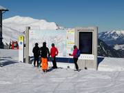 Elektronische displays op de belangrijkste punten in het skigebied