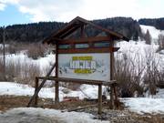 Bewegwijzering bij het skigebied Hajla