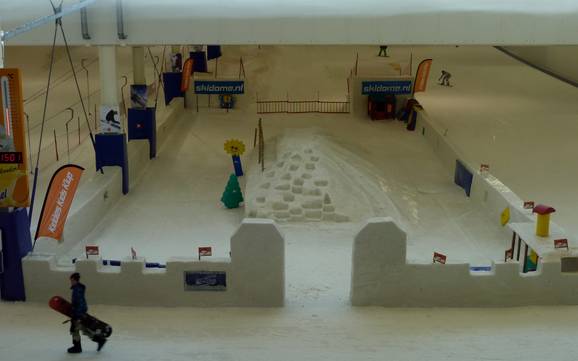 Familieskigebieden Zeeland – Gezinnen en kinderen SnowWorld Terneuzen