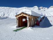 Hexenland 1 - Overdekt(e) transportband/Moving Carpet