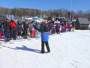 Bij drukte worden de gasten door het vriendelijke personeel begeleid.