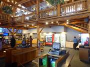 Lodge of Ten Peaks Cafetaria