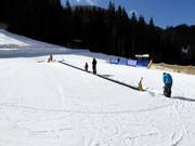 Transportband bij het middenstation Doss dei Laresi