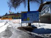 Informatiebord bij het dalstation