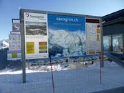 Informatiebord bij het bergstation