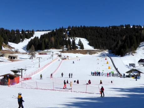Familieskigebieden Alpe Cimbra – Gezinnen en kinderen Folgaria/Fiorentini