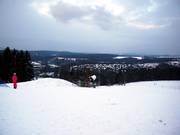 Vanaf het bergstation heb je een weids uitzicht over het Siegtal.
