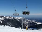 Krčmar - 6-persoons hogesnelheidsstoeltjeslift (koppelbaar) met kap en stoelverwarming